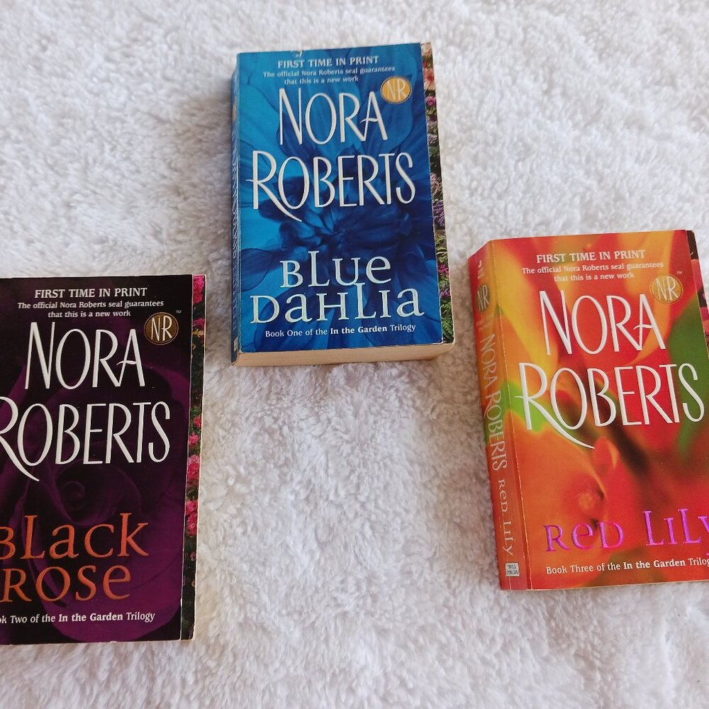 Nora Roberts In The Garden Trilogy Complete Series 3 PB Books 102